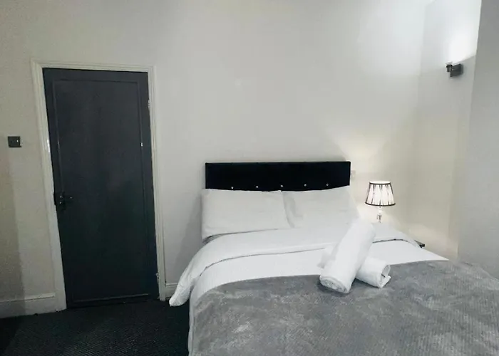 Large 'n' Bright Middlesbrough